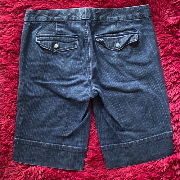 Tommy Hilfiger denim shorts - Picture 11 of 16